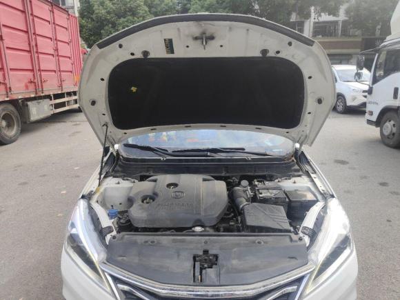 [苏州·苏E] 二手长安逸动DT2018款 1.6L 手动尊享型