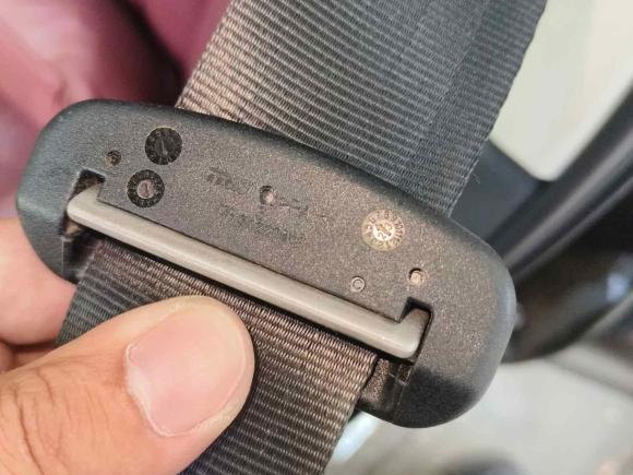 [武汉·鄂A] 二手红旗红旗H52024款 2.0T 自动智联旗畅版