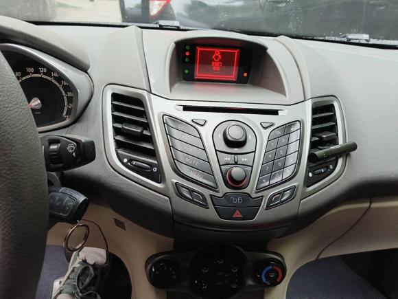 [南通·苏F] 二手福特嘉年华2011款 两厢 1.5L 自动时尚型