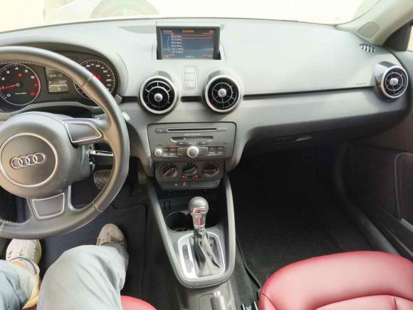[南昌·赣A] 二手奥迪奥迪A12014款 30 TFSI 时尚型