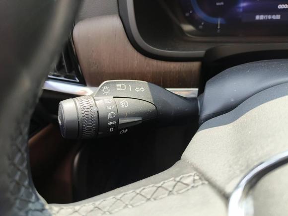 [义乌·浙G] 二手沃尔沃沃尔沃S902023款 B5 智远豪华版