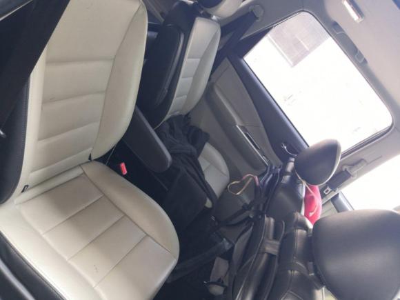 [上海·粤L] 二手东风风行风行S5002016款 1.6L CVT尊享型