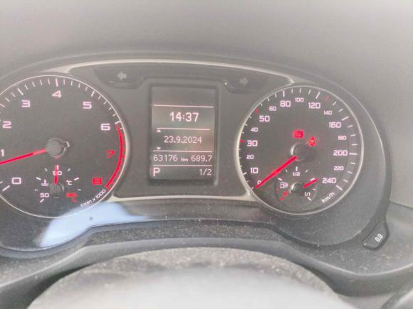 [南京·苏A] 二手奥迪奥迪A12014款 30 TFSI Sportback技术型