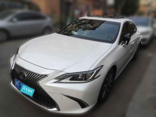 雷克萨斯雷克萨斯ES2018款200卓越版国V