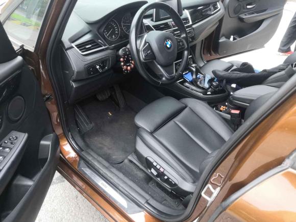 [无锡·苏B] 二手宝马宝马2系旅行车2016款 218i 运动设计套装