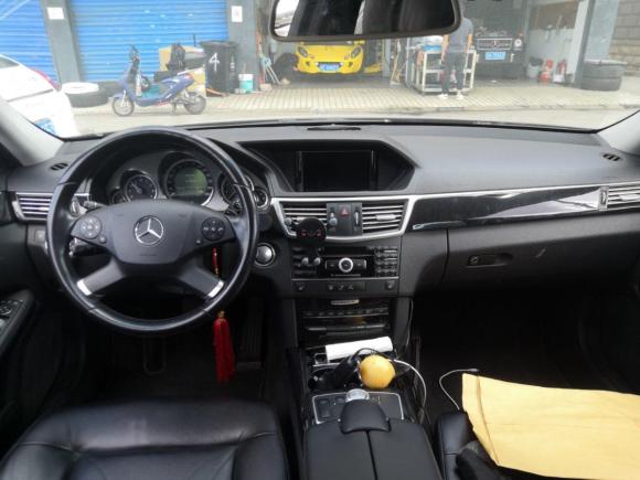[上海·沪C] 二手奔驰奔驰E级2010款 E 300 L 时尚型
