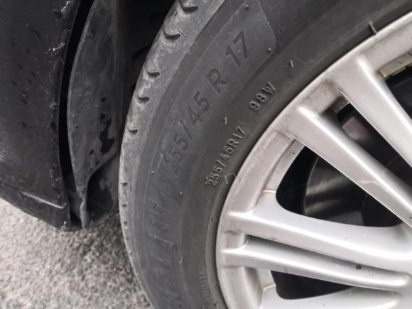 [上海·鲁D] 二手奔驰奔驰E级2011款 E 200 L CGI优雅型