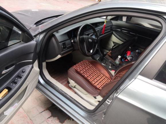 [成都·川J] 二手北京汽车绅宝D502014款 1.5L 手动舒适版