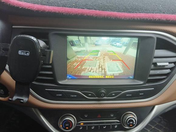 [武汉·鄂A] 二手陆风陆风X22017款 1.6L 自动锋锐版