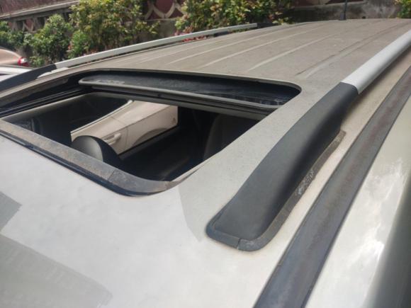 [武汉·鄂A] 二手东风风行风行S5002016款 1.6L CVT尊贵型