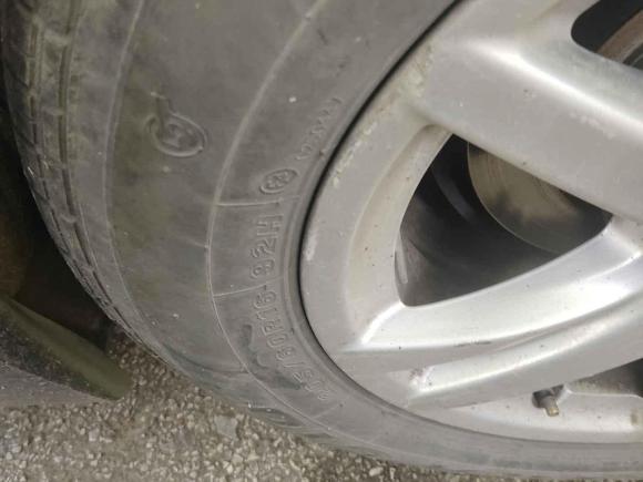 [武汉·川G] 二手宝马宝马2系多功能旅行车2015款 218i 领先型