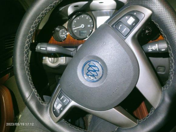 [上海·沪D] 二手别克林荫大道2011款 博鳌论坛纪念版