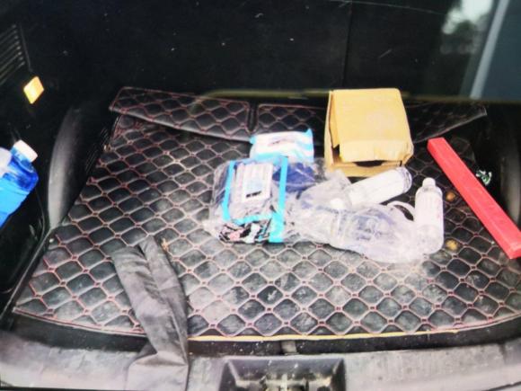 [上海·鄂H] 二手奇瑞瑞虎72016款 2.0L CVT耀目版