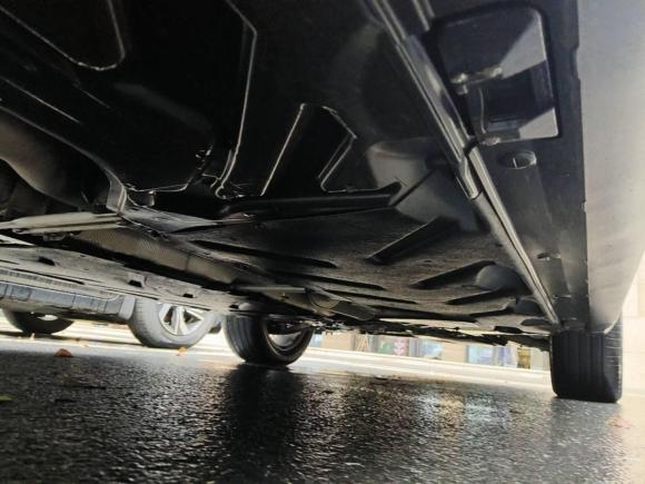 [嘉兴·沪C] 二手奔驰奔驰GLA2017款 GLA 200 时尚型