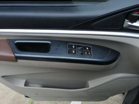 [上海·皖B] 二手东风风行菱智2019款 M5L 1.6L 7座基本型 国VI