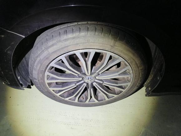 [宁波·皖L] 二手大众辉昂2018款 改款 380TSI 两驱商务版