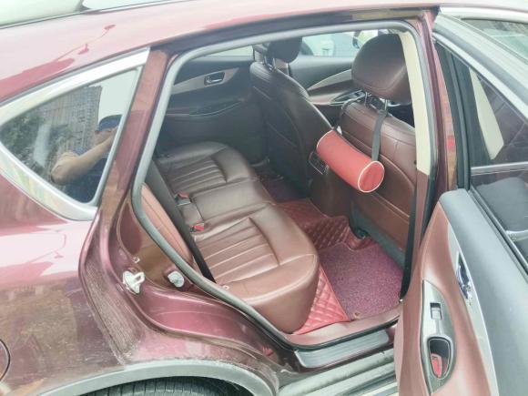 [合肥·皖C] 二手英菲尼迪英菲尼迪QX502015款 2.5L 豪华版