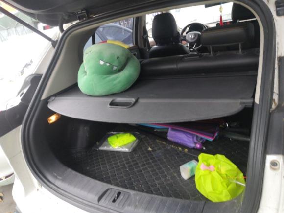 [广州·鄂N] 二手东风风神东风风神AX42018款 1.6L DCT潮尚型天窗版