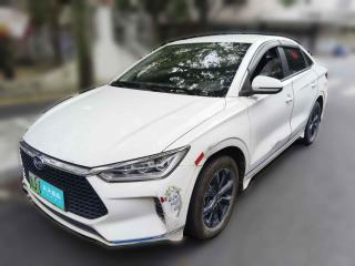 比亚迪比亚迪e32020款 400出行版