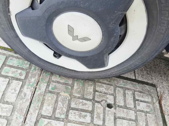 [无锡·苏B] 二手五菱汽车宏光MINIEV2021款 马卡龙臻享款 三元锂