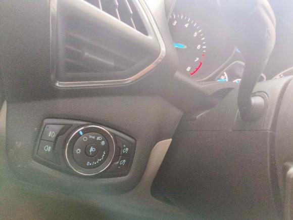 [上海·粤D] 二手福特翼虎2013款 1.6L GTDi 四驱精英型