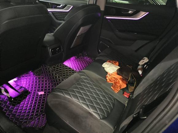 [常州·苏D] 二手红旗红旗HS52019款 2.0T 智联旗享四驱版