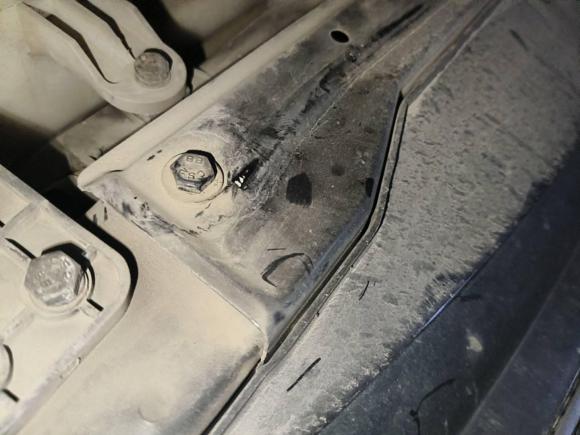 [南京·苏A] 二手江铃驭胜S3502013款 2.4T 两驱特装版