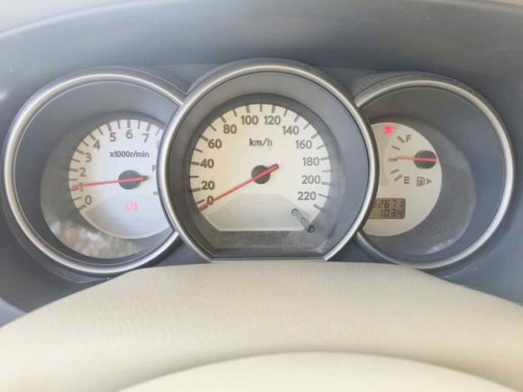 [苏州·苏E] 二手日产骊威2010款 劲悦版 1.6L 手动全能型