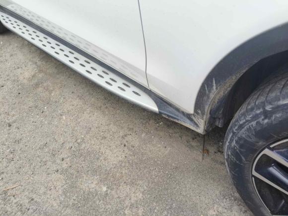 [南京·苏A] 二手奔驰奔驰GLC2021款 GLC 300 L 4MATIC 动感型