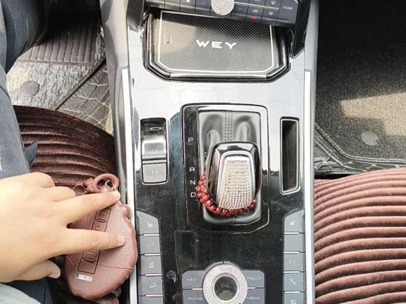 [无锡·苏D] 二手魏牌魏牌 VV72017款 2.0T 旗舰型