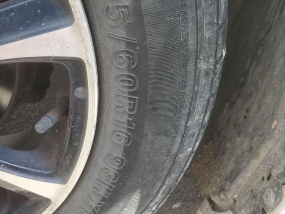 [台州·鲁R] 二手东风风行风行S5002016款 1.6L 手动尊享型