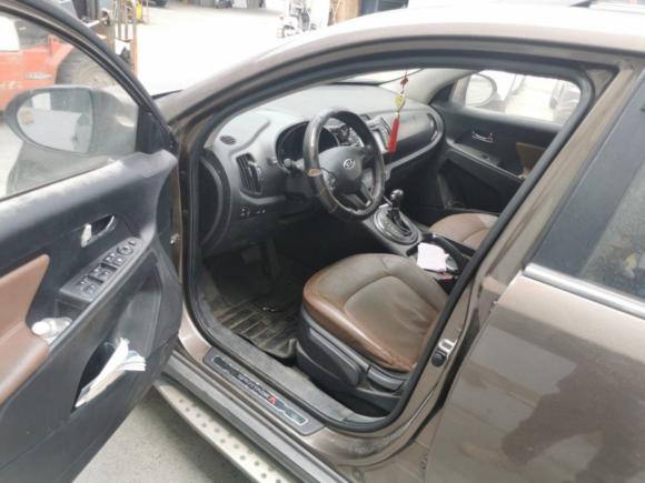 [上海·沪C] 二手起亚智跑2012款 2.0L 自动两驱版GLS