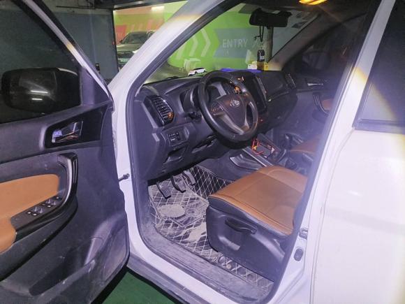 [成都·川A] 二手长安欧尚长安欧尚CX702016款 1.6L 手动豪华型