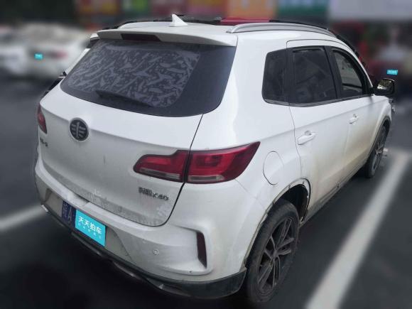 [合肥·皖A] 二手奔腾奔腾X402017款 1.6L 自动尊享型