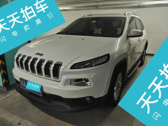 [广州·粤A] 二手Jeep自由光2016款 2.0L 优越版