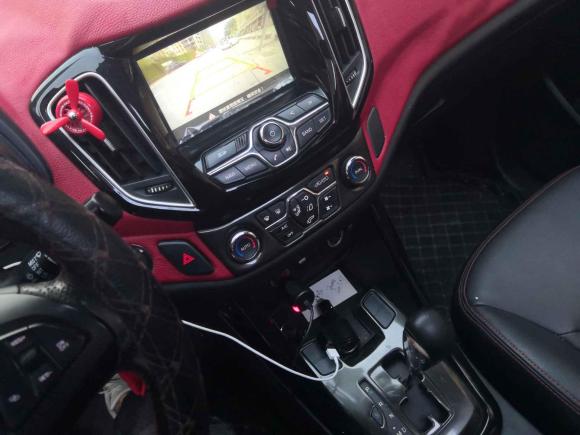 [成都·渝D] 二手奇瑞瑞虎52014款 2.0L CVT家尊版