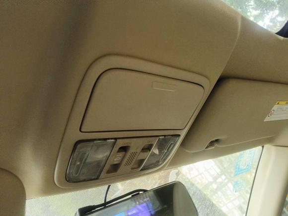 [武汉·鄂W] 二手本田本田CR-V2010款 2.0L 自动四驱经典版