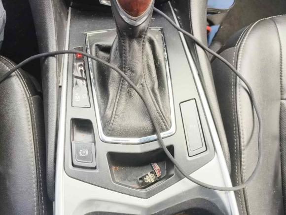 [广州·粤R] 二手凯迪拉克凯迪拉克SRX2013款 3.0L 舒适型