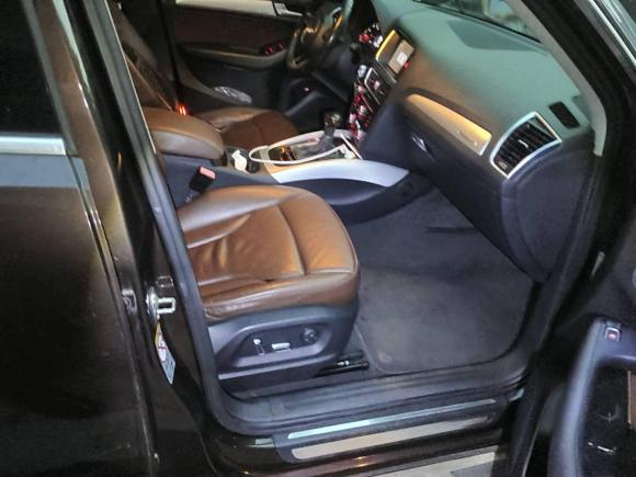 [深圳·粤B] 二手奥迪奥迪Q52015款 40 TFSI 技术型