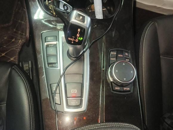 [上海·沪A] 二手宝马宝马X42014款 xDrive20i X设计套装
