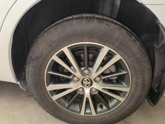 [南昌·赣A] 二手丰田雷凌2016款 双擎 1.8H GS E-CVT精英天窗版