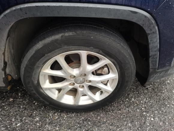 [南昌·赣A] 二手Jeep自由光2016款 2.4L 领先版