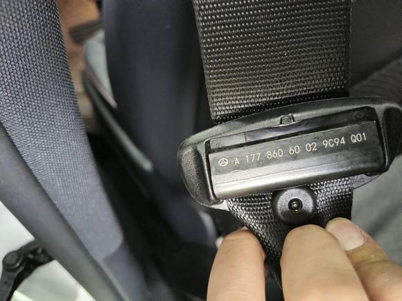 [杭州·赣E] 二手奔驰奔驰A级2023款 A 200 L 时尚型