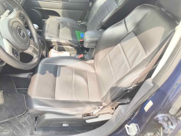 [青岛·鲁U] 二手Jeep指南者2012款 2.4L 四驱都市版