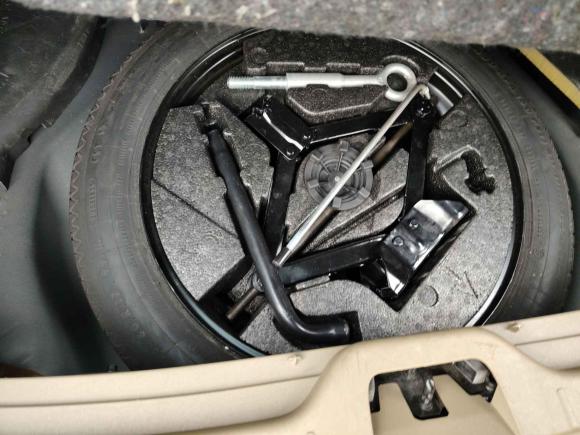 [上海·沪B] 二手沃尔沃沃尔沃XC602012款 T6 AWD舒适版