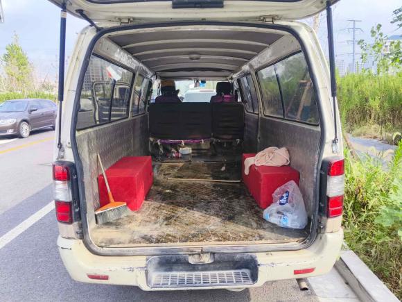 [上海·皖S] 二手金旅金旅海狮2010款 2.8T标准轴高级版GW2.8TC-2