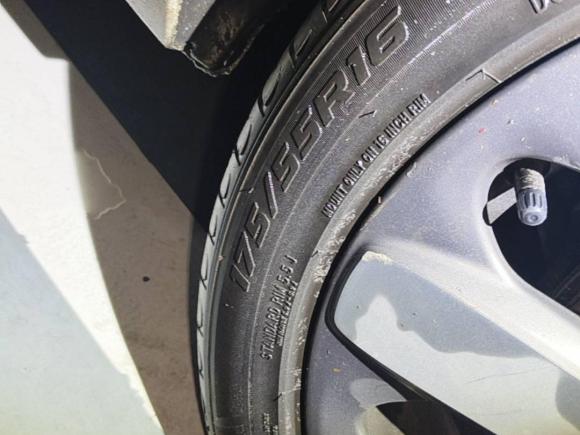 [成都·川A] 二手欧拉欧拉黑猫2021款 351km 标准型