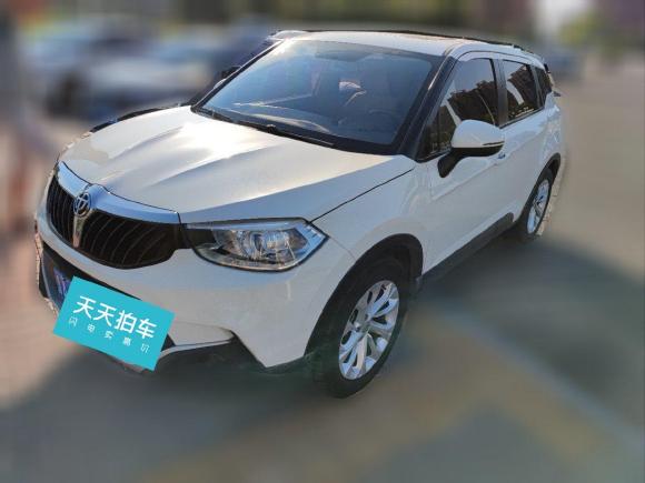 中华中华V32015款 1.5L 自动智能型「北京二手车」「天天拍车」
