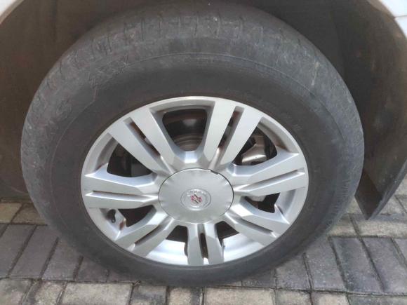 [南京·苏L] 二手凯迪拉克凯迪拉克SRX2013款 3.0L 精英型