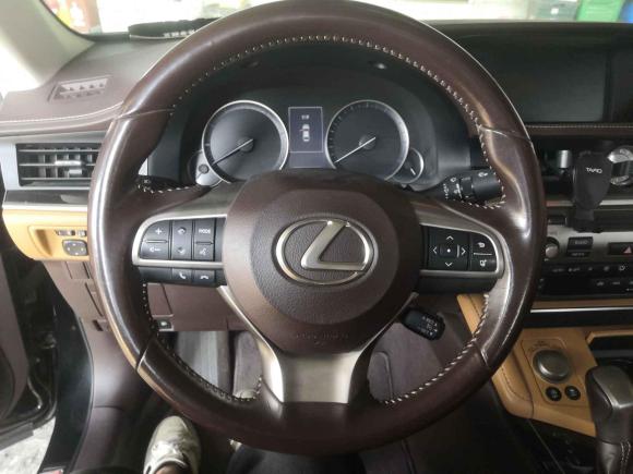 [上海·沪E] 二手雷克萨斯雷克萨斯ES2015款 200 精英版